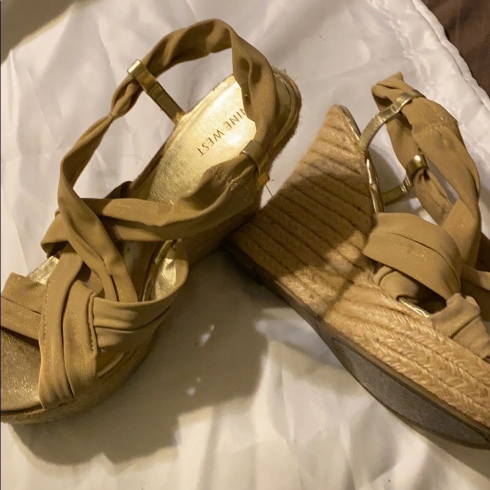 Sandals - Picture 2 of 2